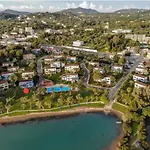 Govino Bay Luxury Beach Loft Apartment